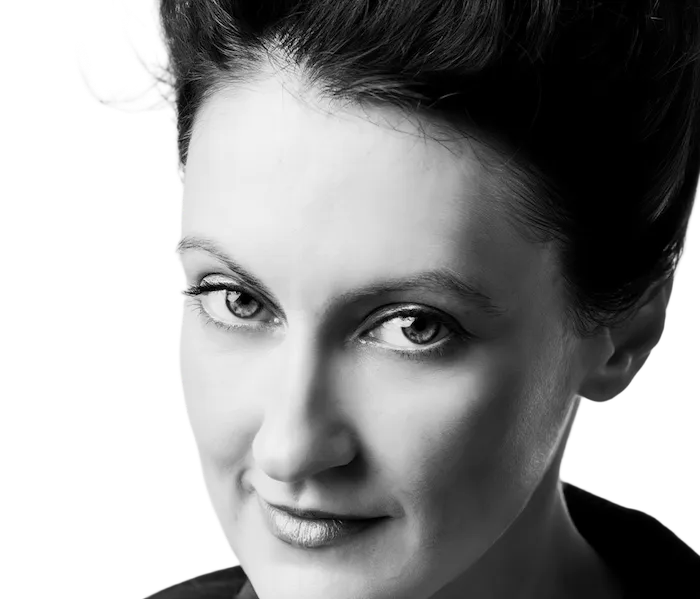 Albena Azmanova
