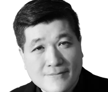Minsoo Kang