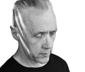 Robert Hassan