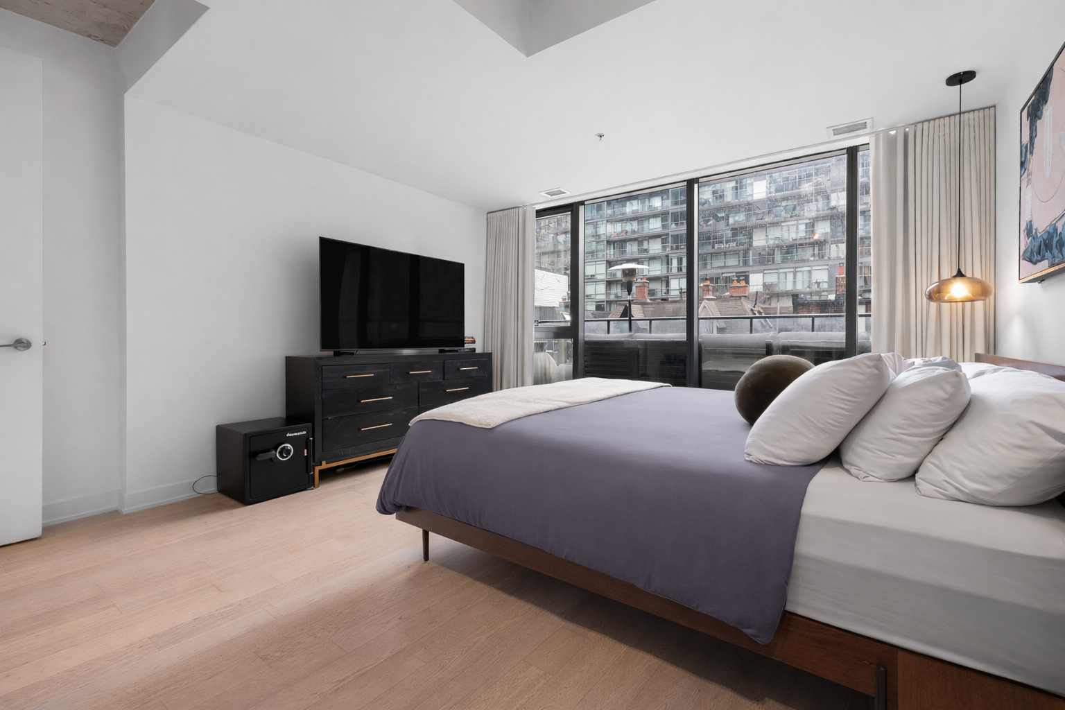 image of decorated event space (for a bars & pub)