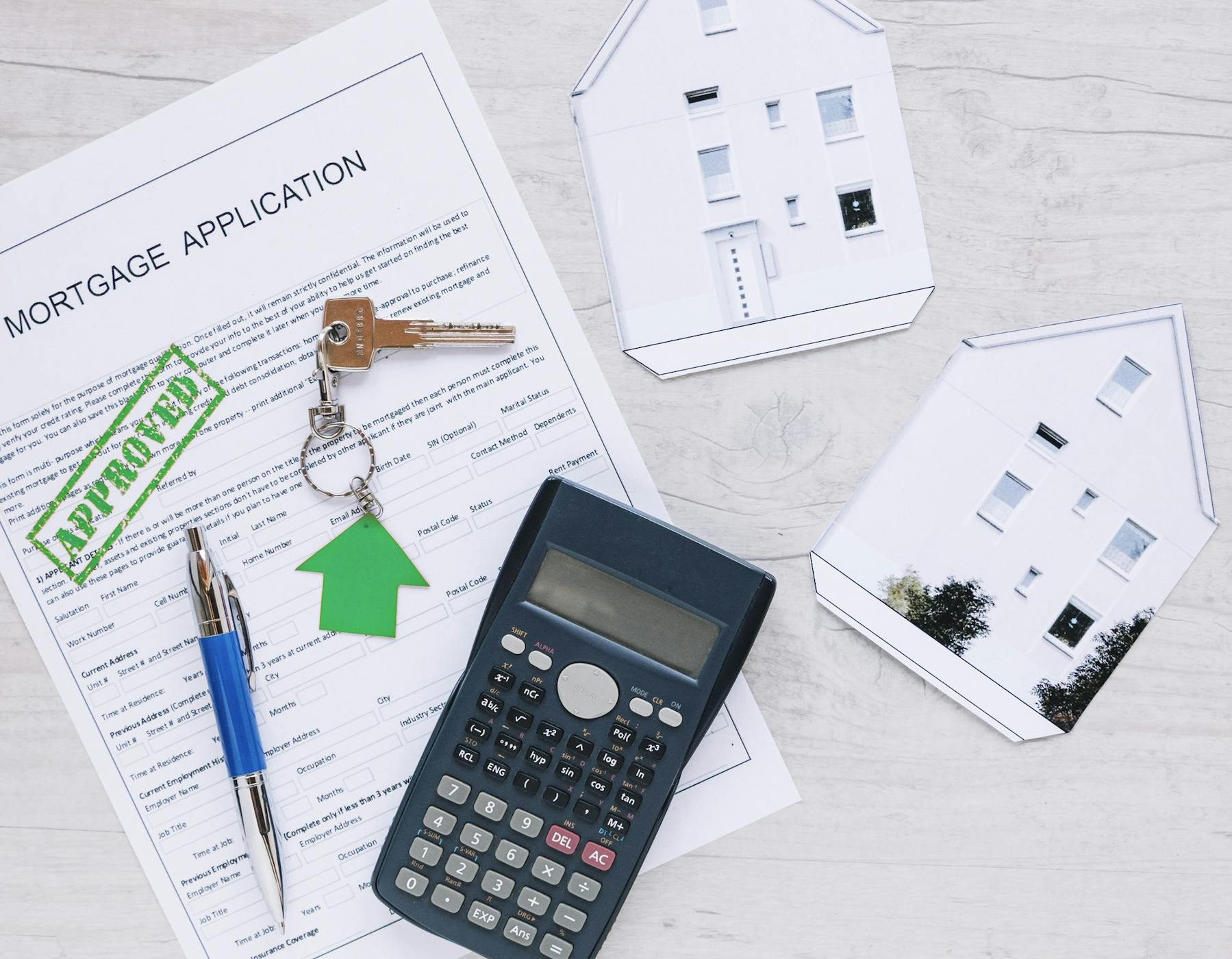 Grafika przedstawiająca różne rodzaje nieruchomości, które mogą być przedmiotem sprzedaży i objęte podatkiem od sprzedaży nieruchomości.