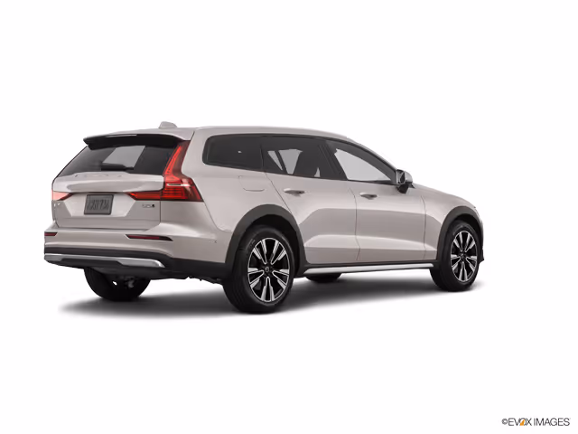 2026 Volvo V60 Cross Country