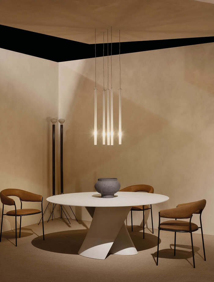 Naturtöne und schwungvolle Linien zeigte MDF Italia. (Foto: Thomas Pagani)