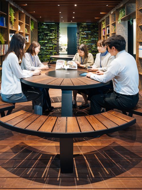 Extremis Impression 4