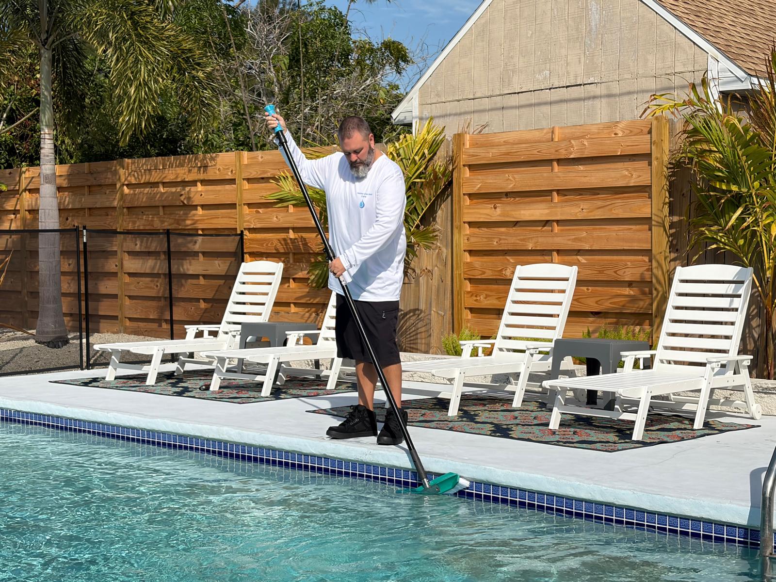 pool cleaning about us