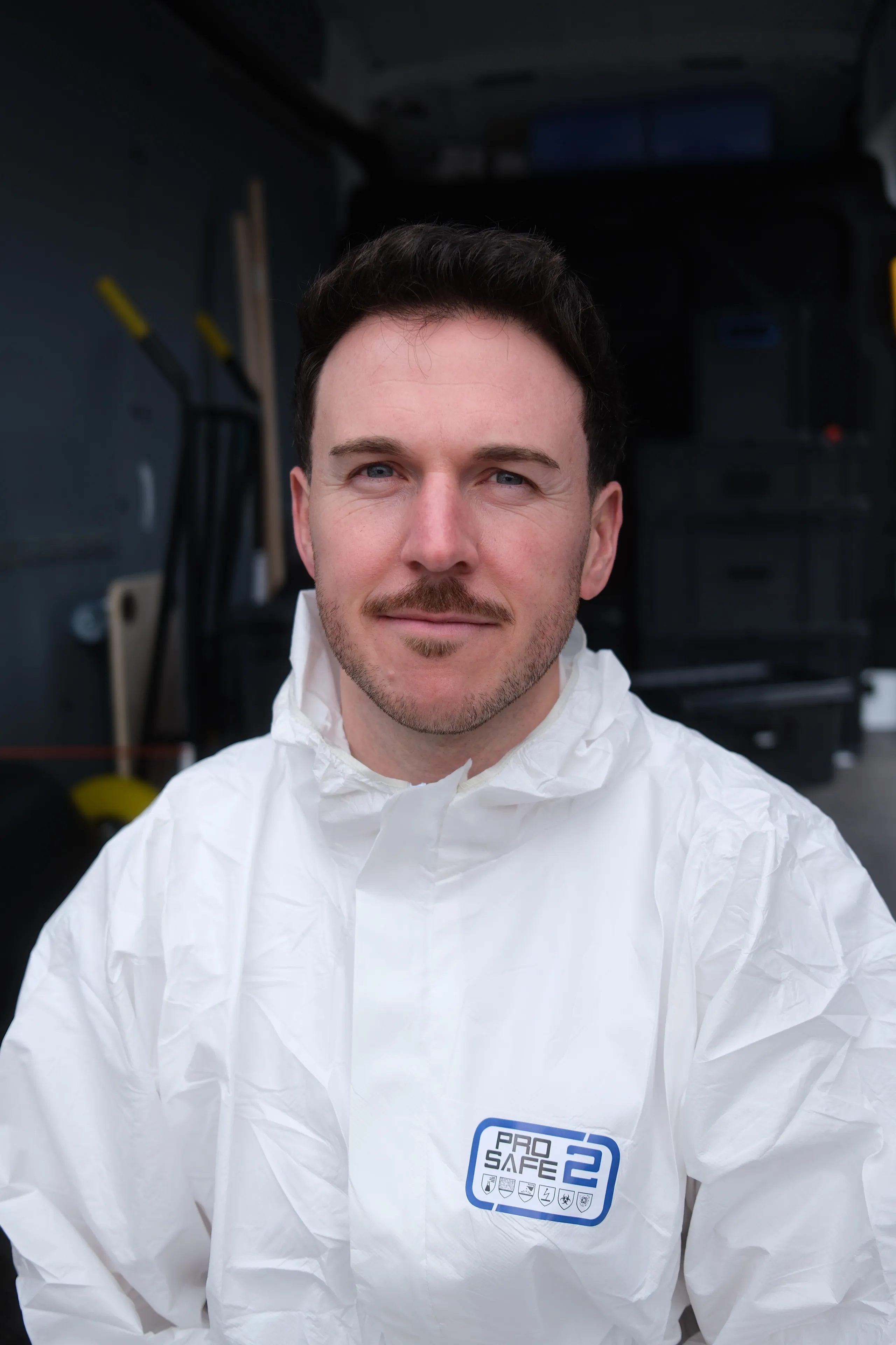 Bild Lennard von den Tatortreiniger Spezialisten.