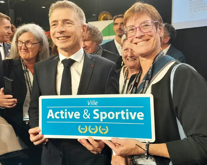 Gif labellisée ville Active et Sportive 3 lauriers sur 4