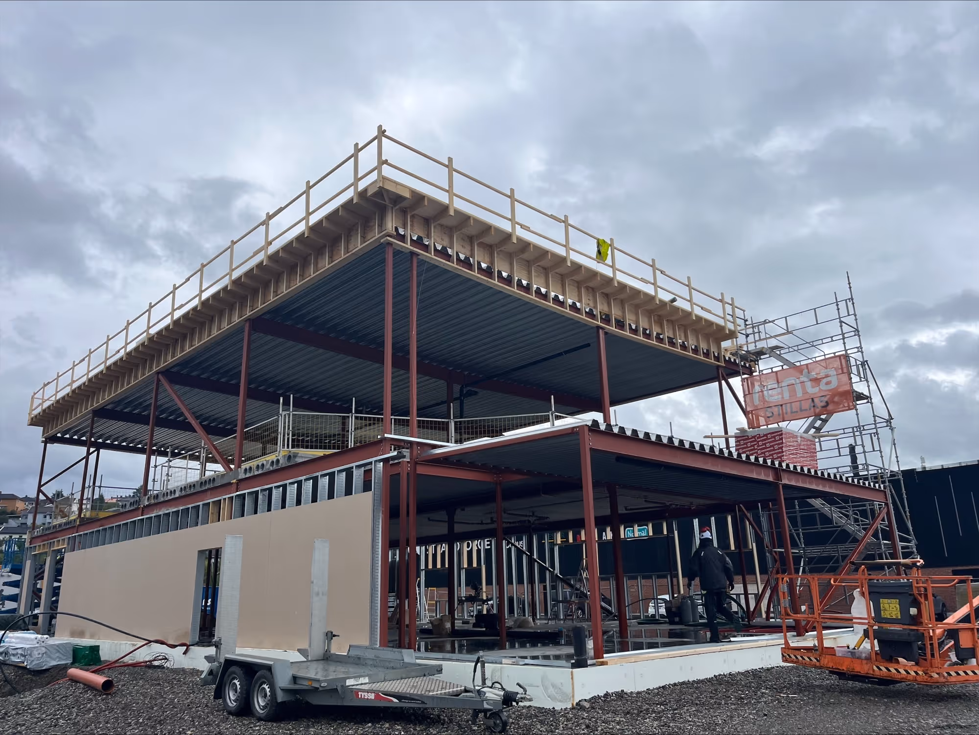 image of completed building project (for a general contractor)