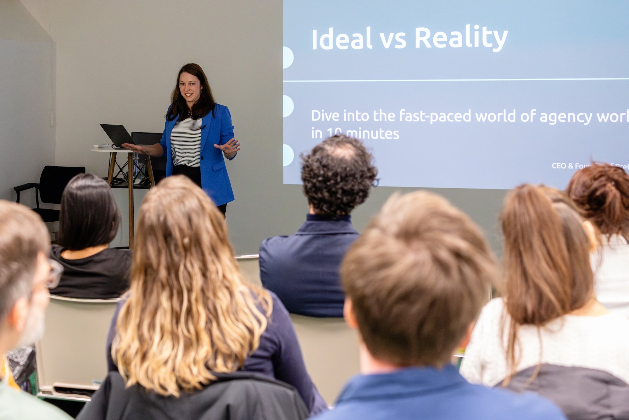 Vladana Bačová přenáší v MEWS na akci Content Design Meetup: Narrative Innovation