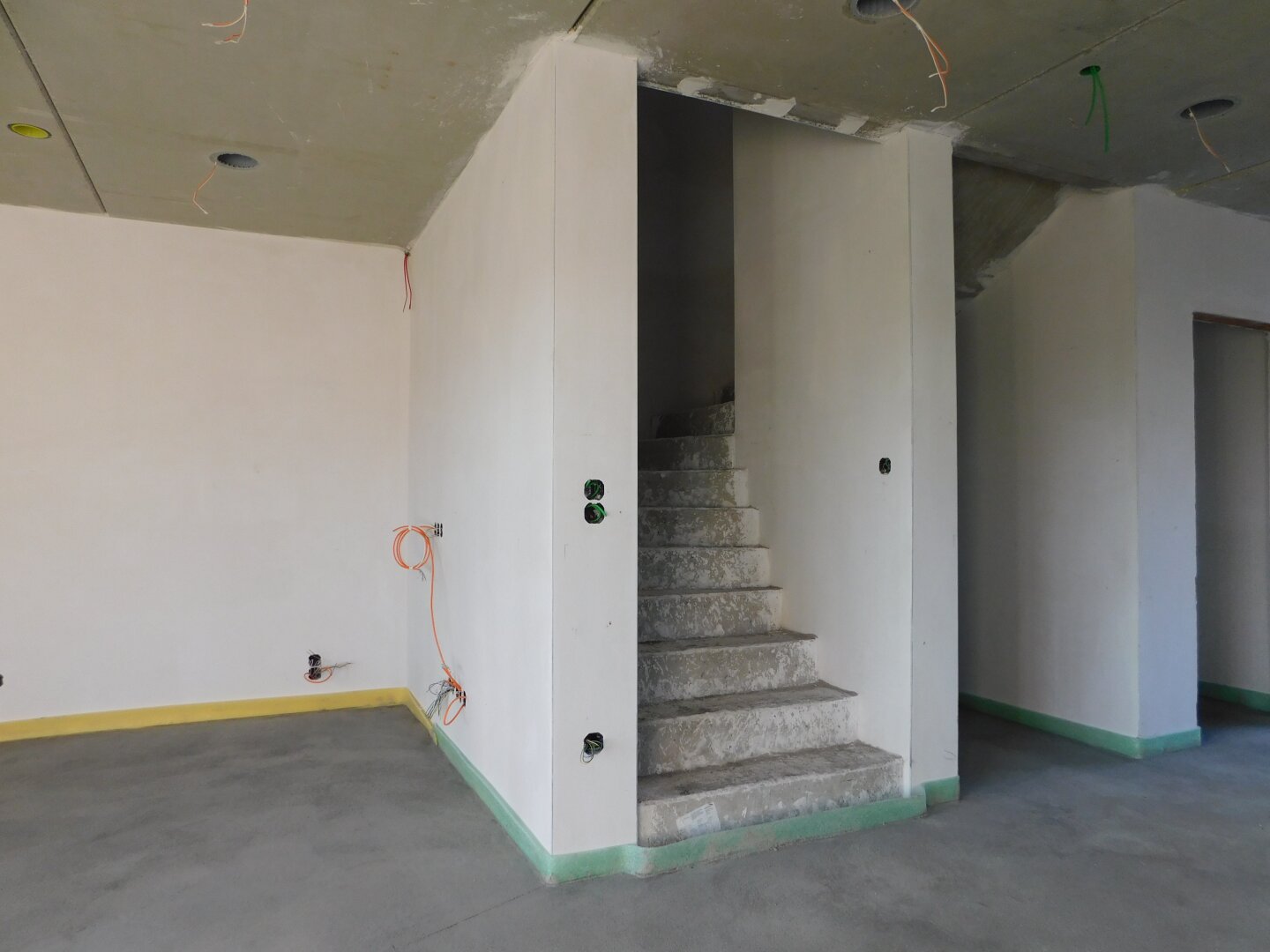 Eckreihenhaus belagsfertig - Förderbar
