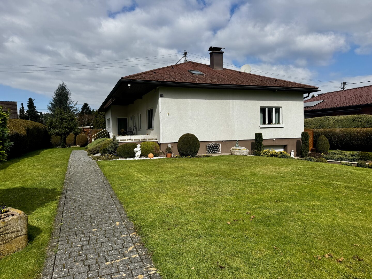 Bungalow-Life mit Riesen-Garten & Fluss-Action
