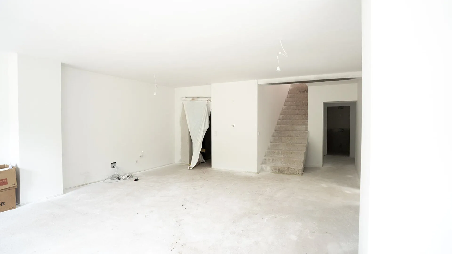 Leben in der revitalisierten Villa. Alles NEU.