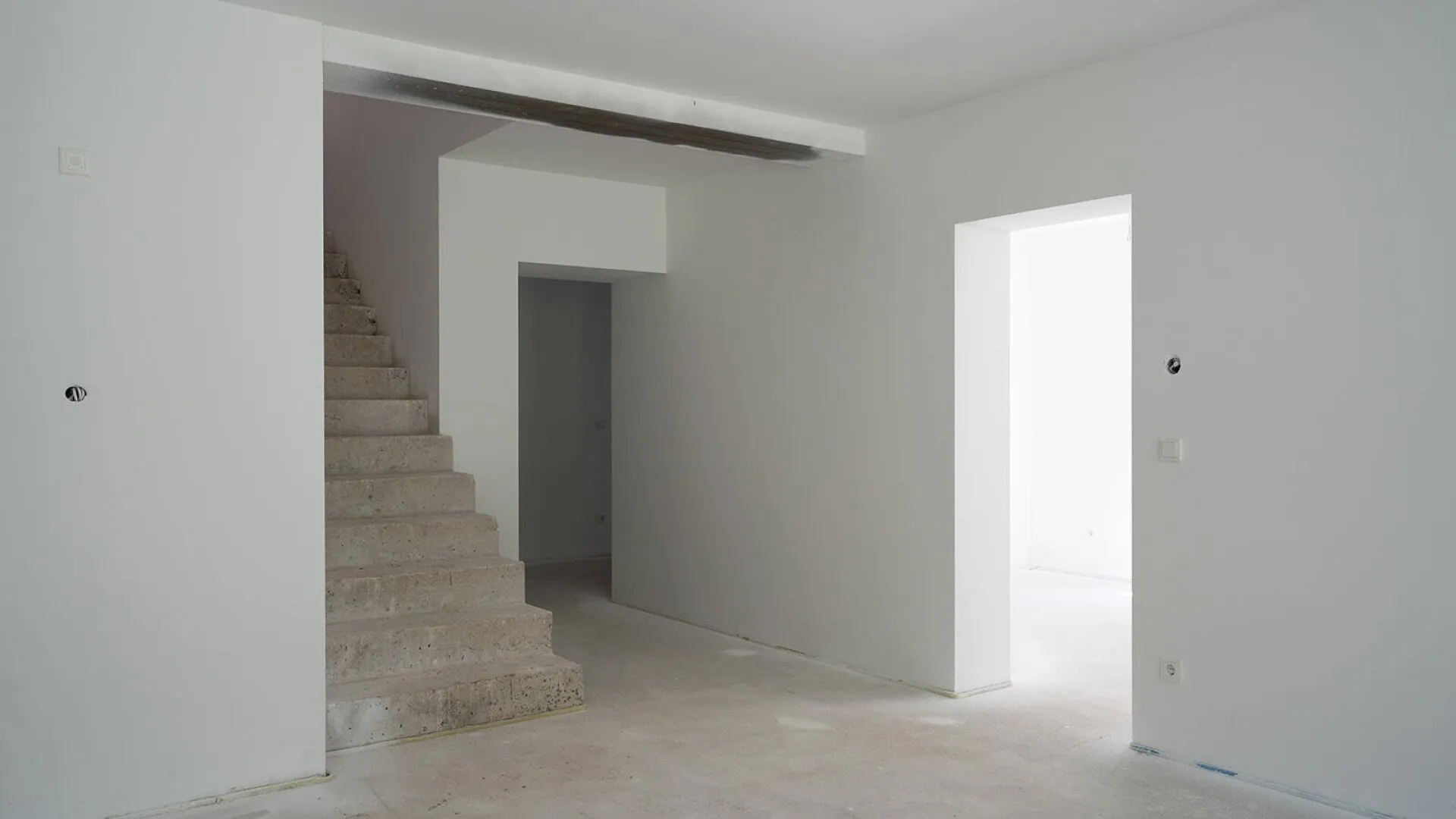 Leben in der revitalisierten Villa. Alles NEU.