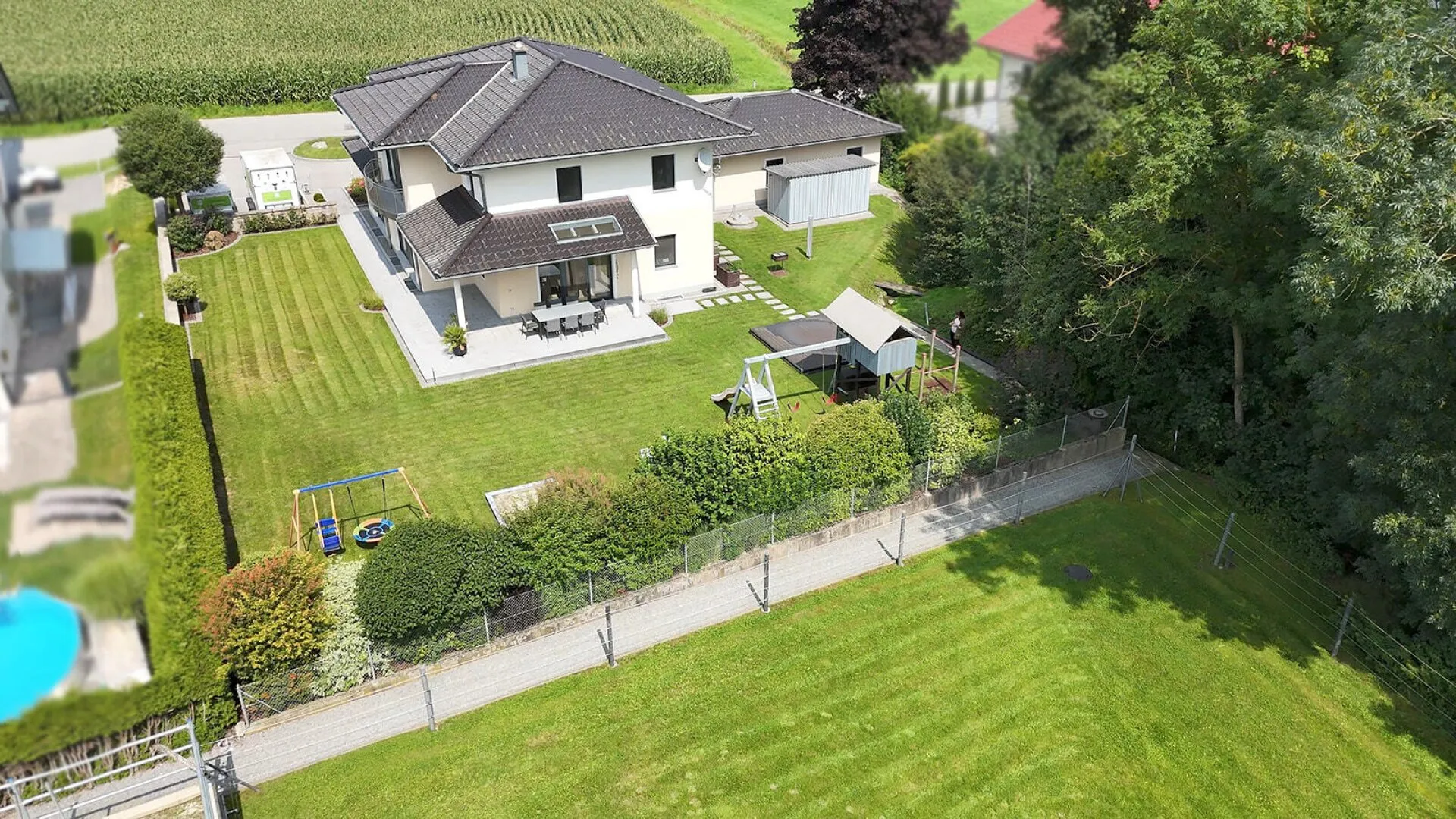 Ein Landsitz mit Haltung. Für Menschen, die Pferde nicht besitzen – sondern verstehen.