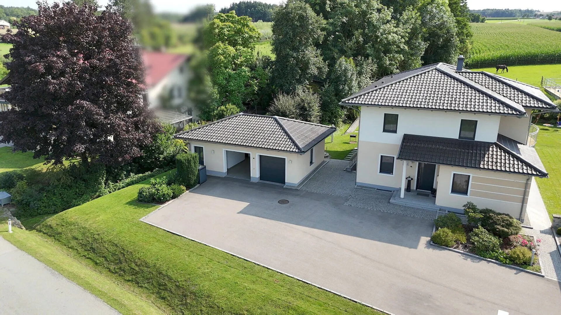 Ein Landsitz mit Haltung. Für Menschen, die Pferde nicht besitzen – sondern verstehen.