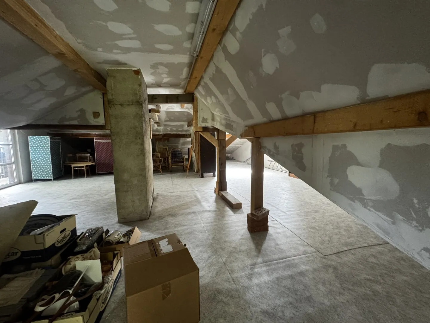 Zwei Wohnungen. Ein Haus. Und Platz für das, was einem wirklich wichtig ist.