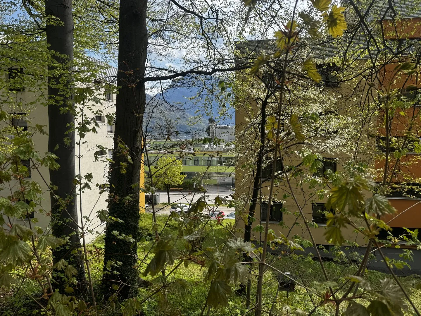 Zwei Wohnungen. Ein Haus. Und Platz für das, was einem wirklich wichtig ist.