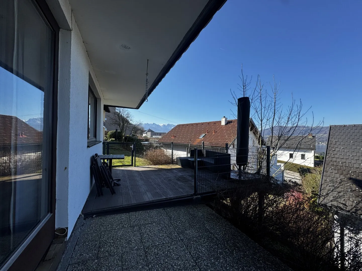 Traunsee zu Füßen. Die Berge im Blick. Ein Platz, der bleibt.