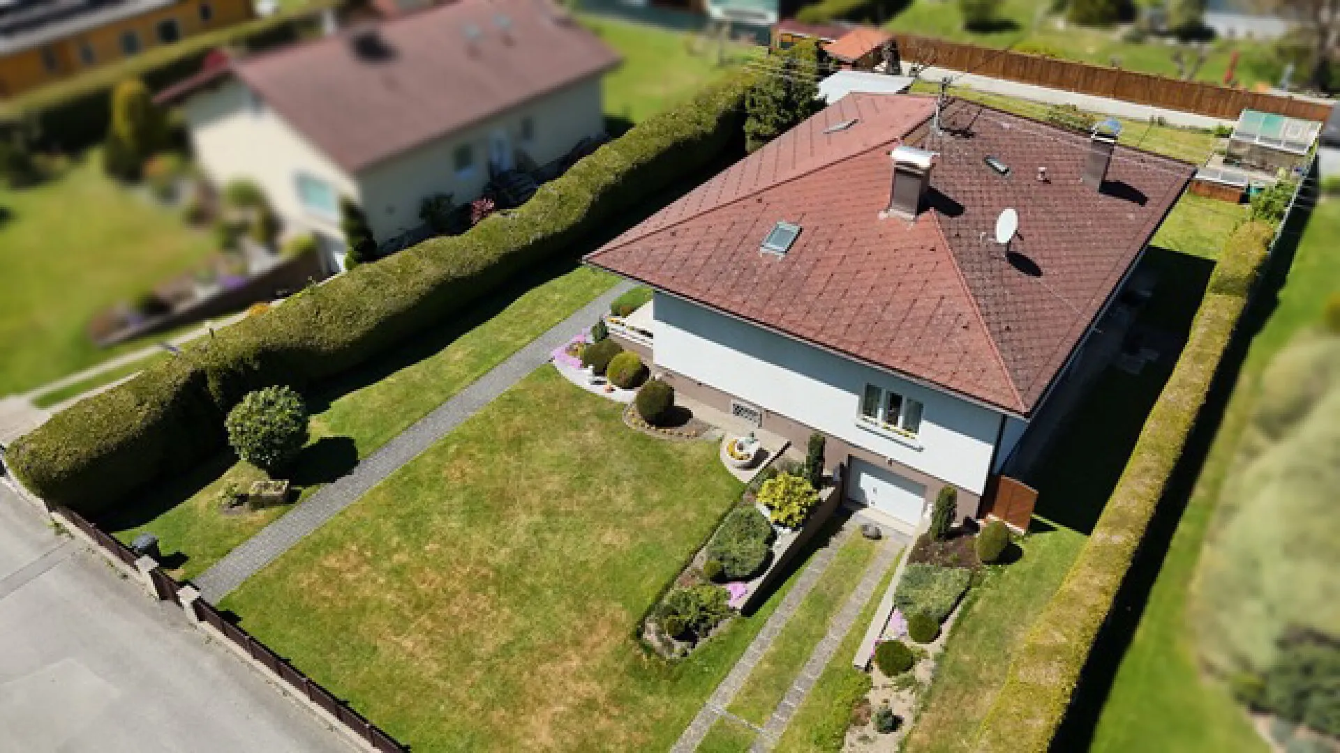 Bungalow-Life mit Riesen-Garten & Fluss-Action