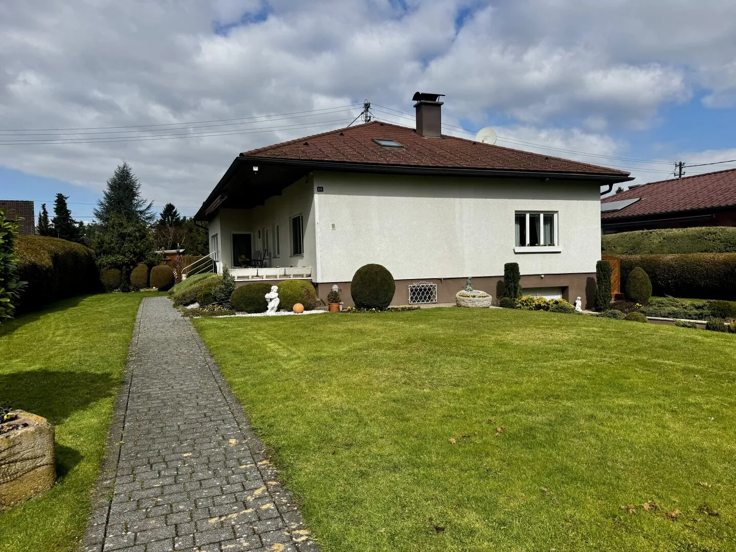 Bungalow-Life mit Riesen-Garten & Fluss-Action