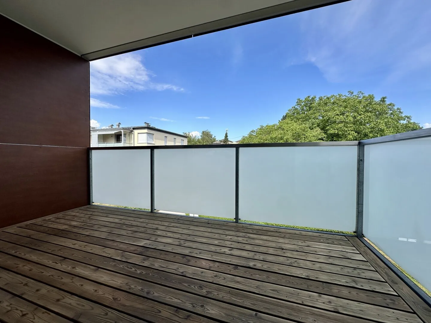 RESERVIERT! Modern wohnen mit Balkon & Grünblick