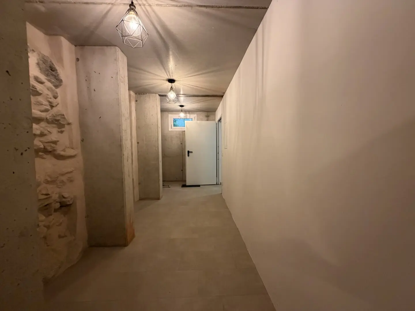 Historischer Keller mit Geschichte und Stil.