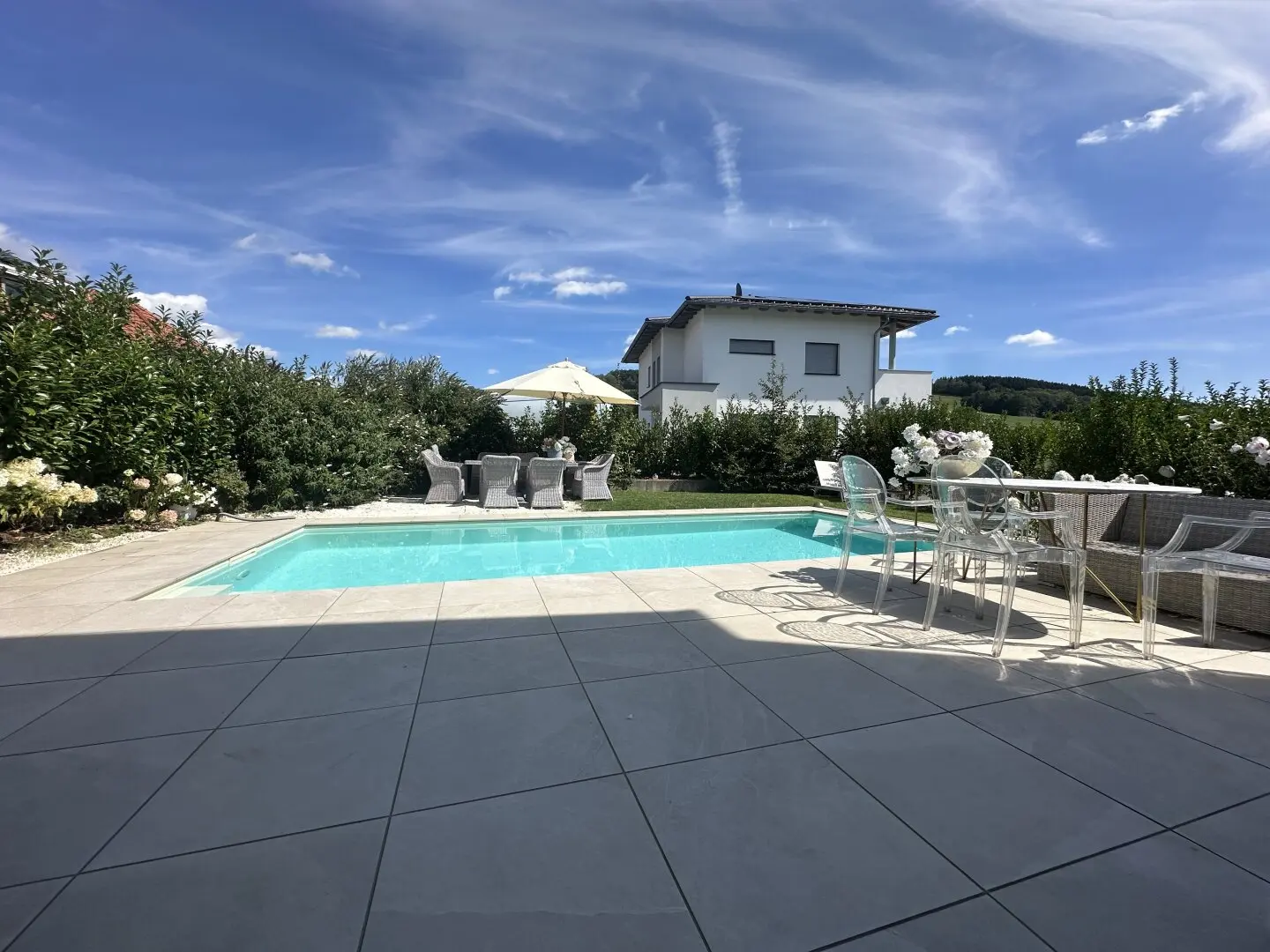 Ein Haus, das den Blick hebt