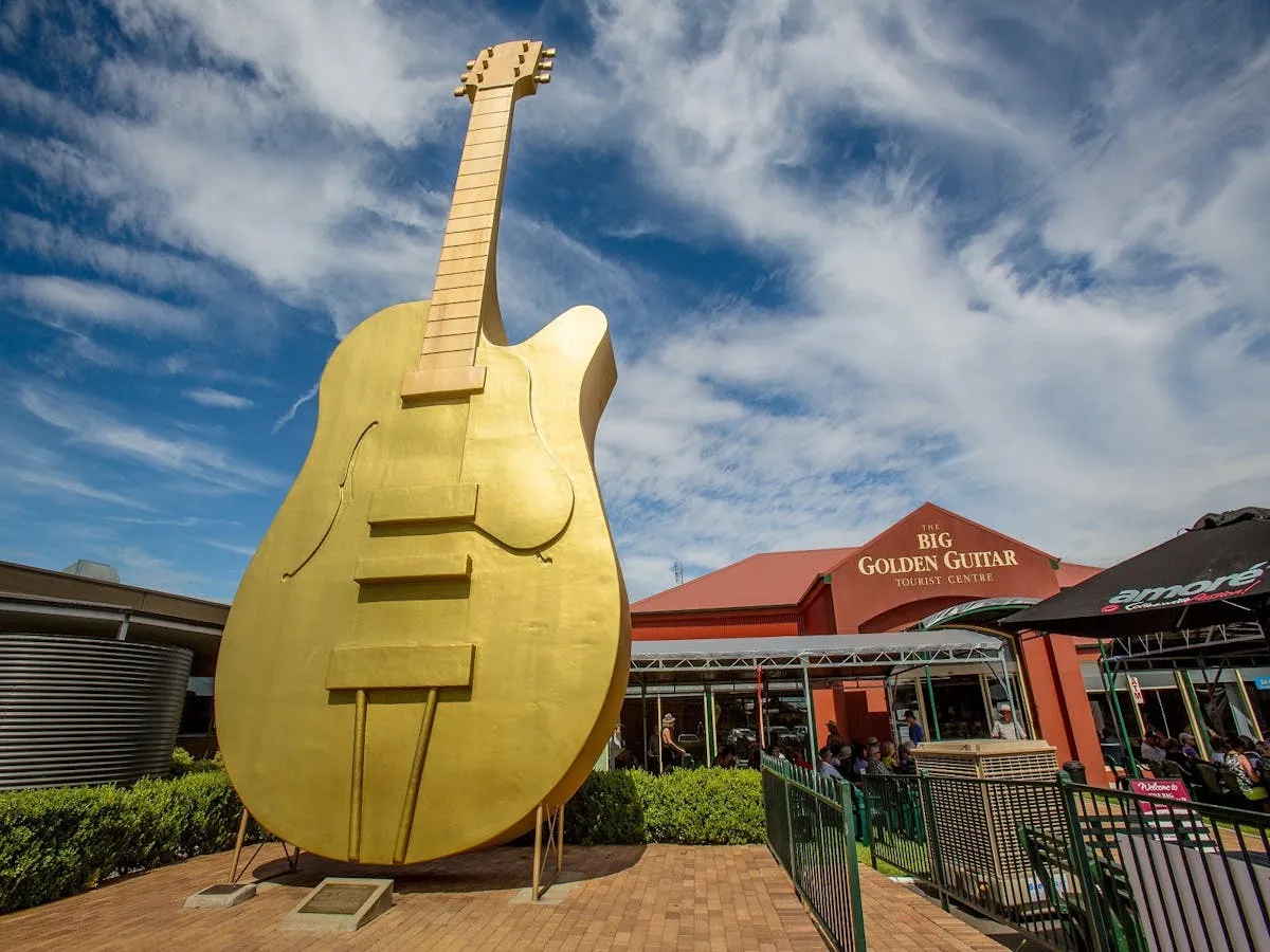 The Big Golden Guitar, Tamworth