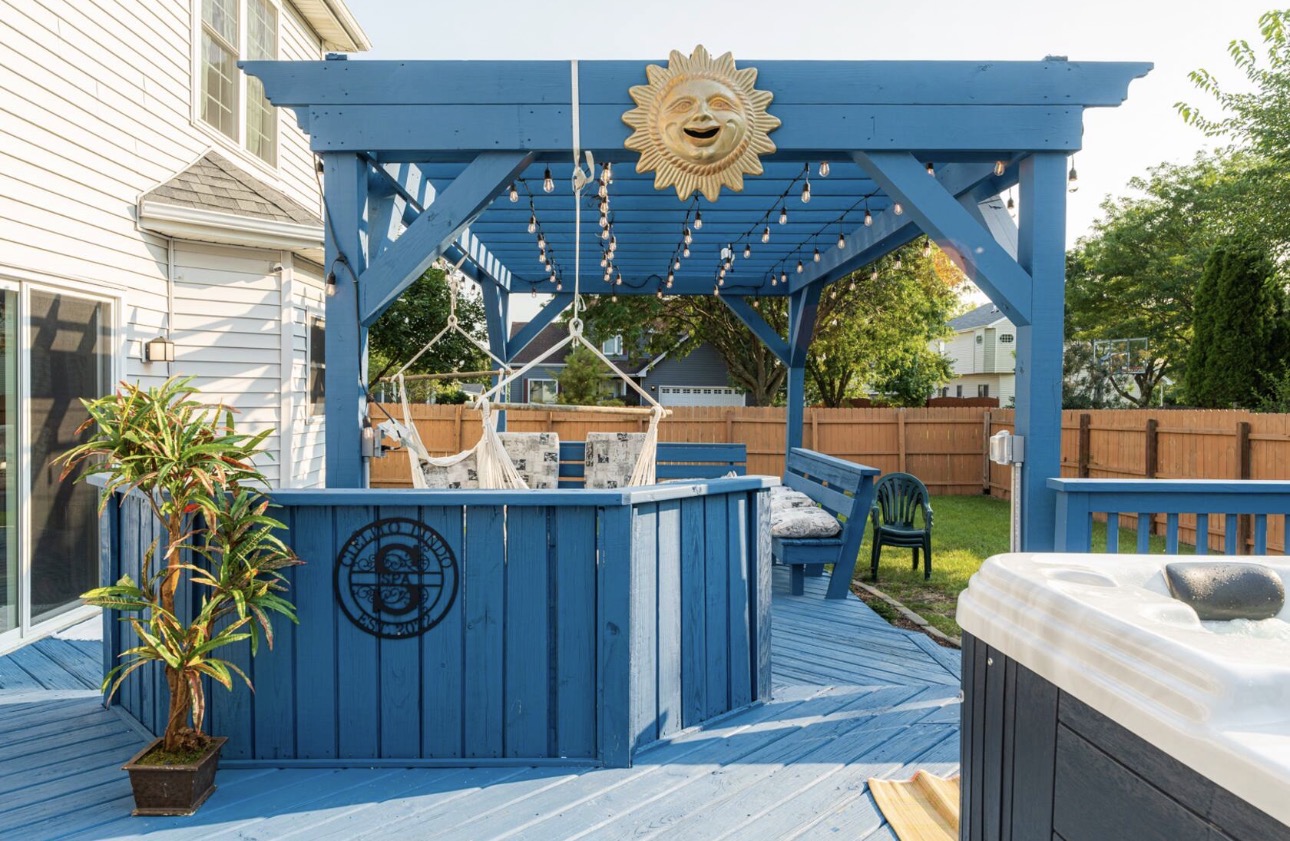 [background image] image of office space (for a distillery)