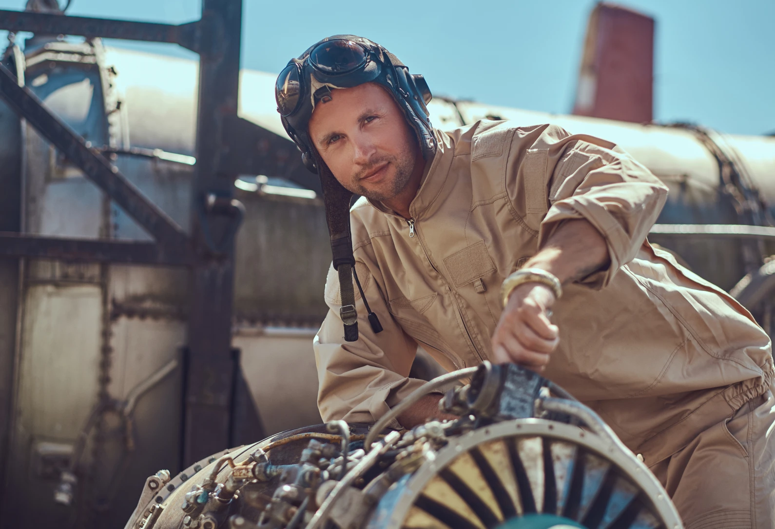 Axtira-home-two-page