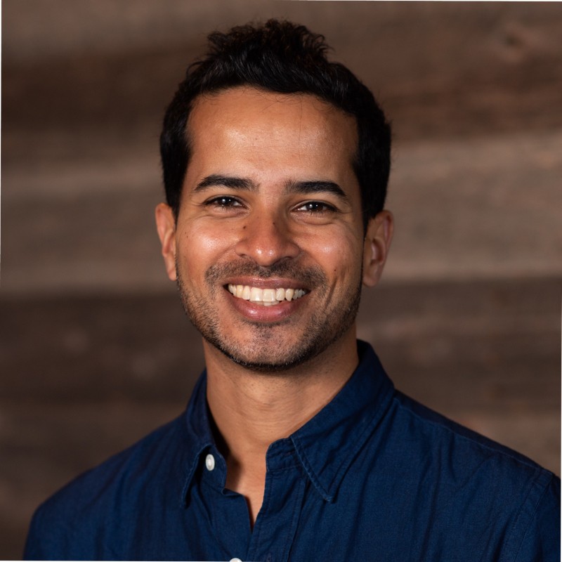 [headshot] image of customer