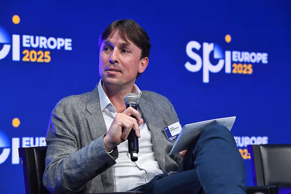 Expert panelist participating in a discussion at the SP Intelligence Europe Structured Products Conference.