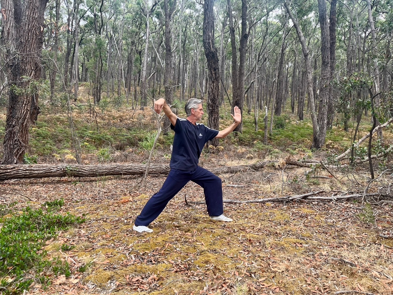 image of a meditation schedule at a buddhist monastery & temple