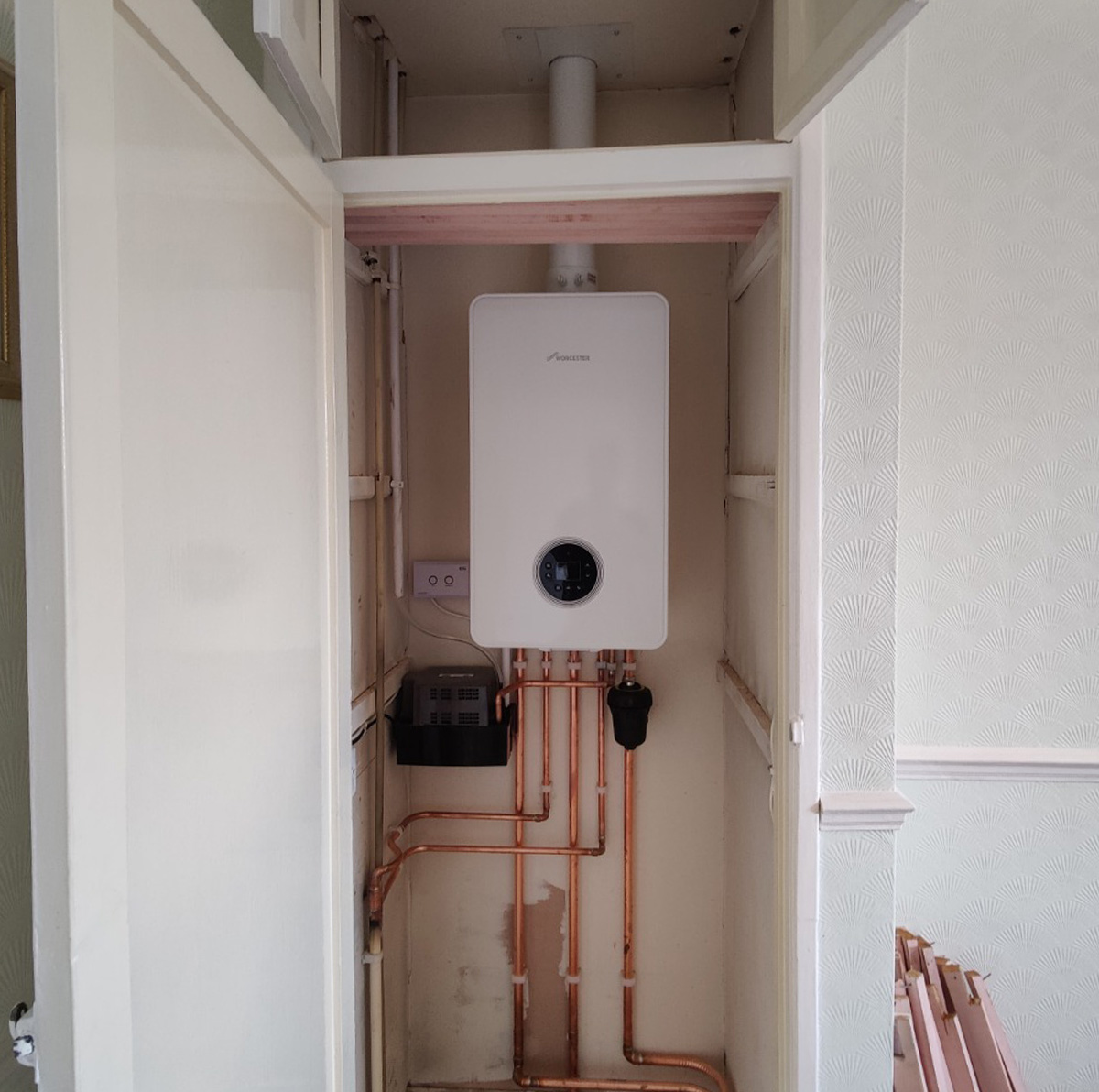 New Worcester Bosch boiler.