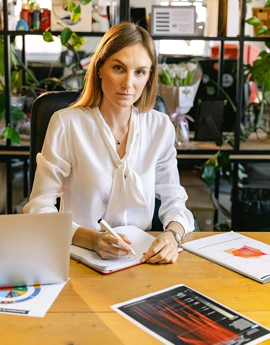 Sriveo-home-two-reliable-end-to-end-recruitment-service-image-three