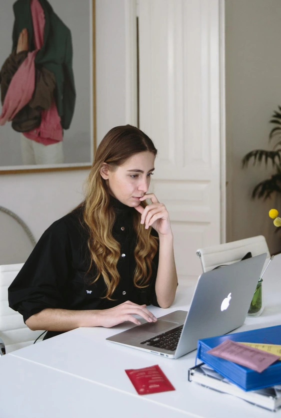 Sriveo-about-connecting-top-talent-image