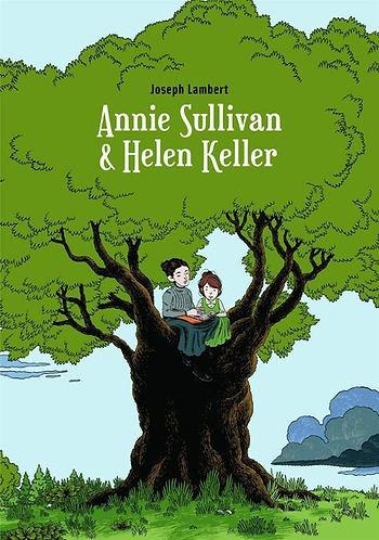 Au centre de l'image on peut voir deux jeunes femmes assisent sur un arbre. L'une apprend à l'autre à lire. L'arbre est grand et vert. Au dessus d'elles le titre est écrit : Annie Sullivan et Helen Keller