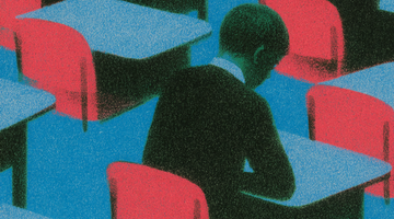 Illustration stylisée montrant un enfant vu de dos, assise seule au milieu de plusieurs rangées de sièges rouges et bleus dans une salle de classe. La tête légèrement baissée, il semble isolée dans cet espace, évoquant la solitude ou le retrait social.