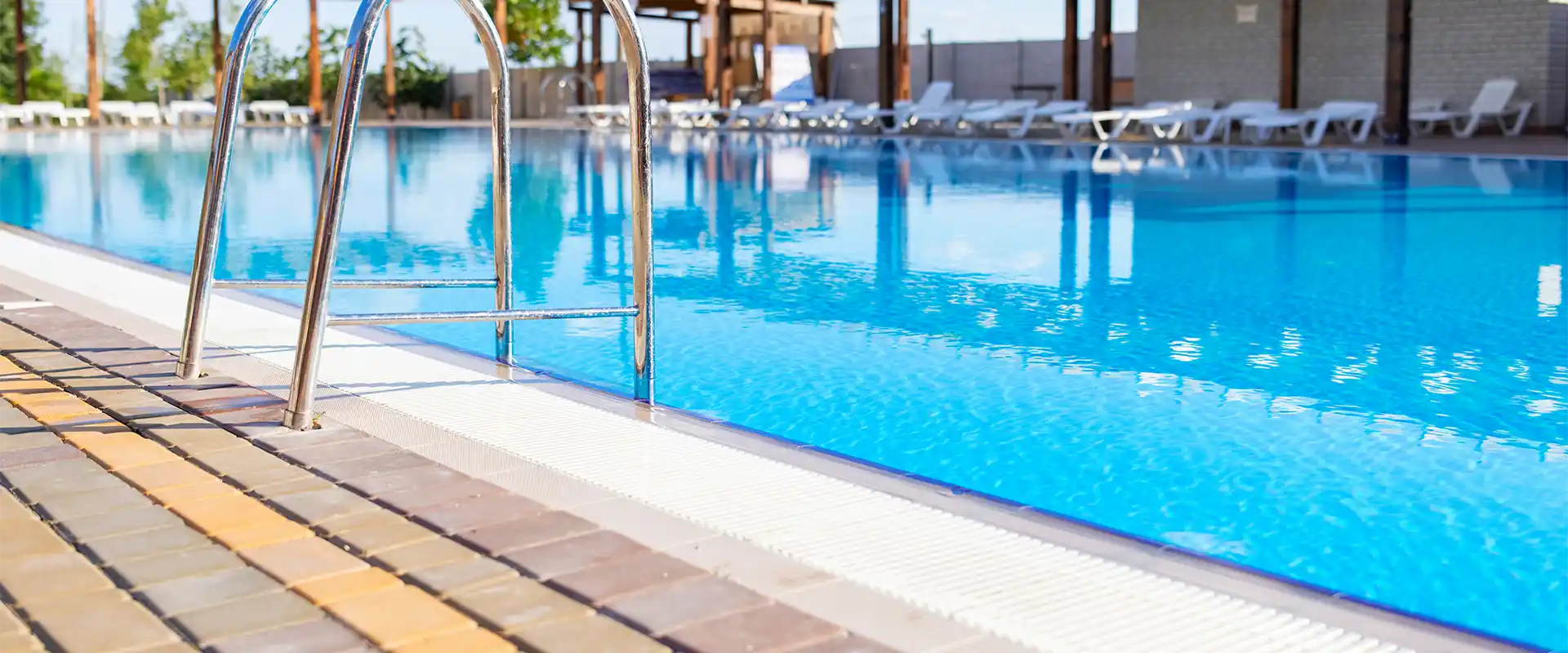 Beautiful swimming pool with a relaxing atmosphere