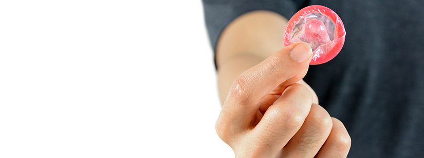 Como o uso da camisinha pode te ajudar a se proteger de infecções que causam infertilidade