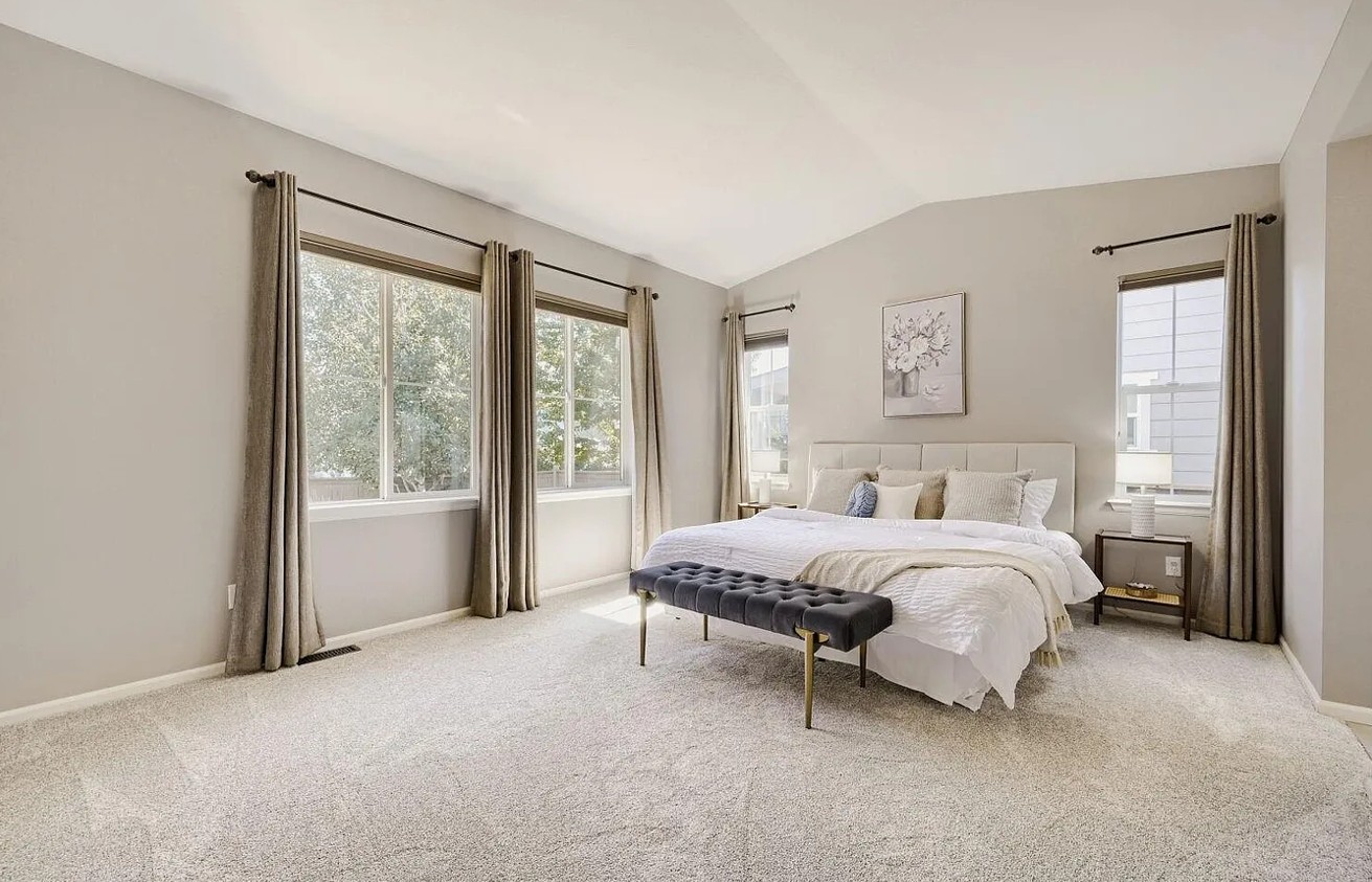 Guest-ready furnished bedroom after an Airbnb turnover cleaning