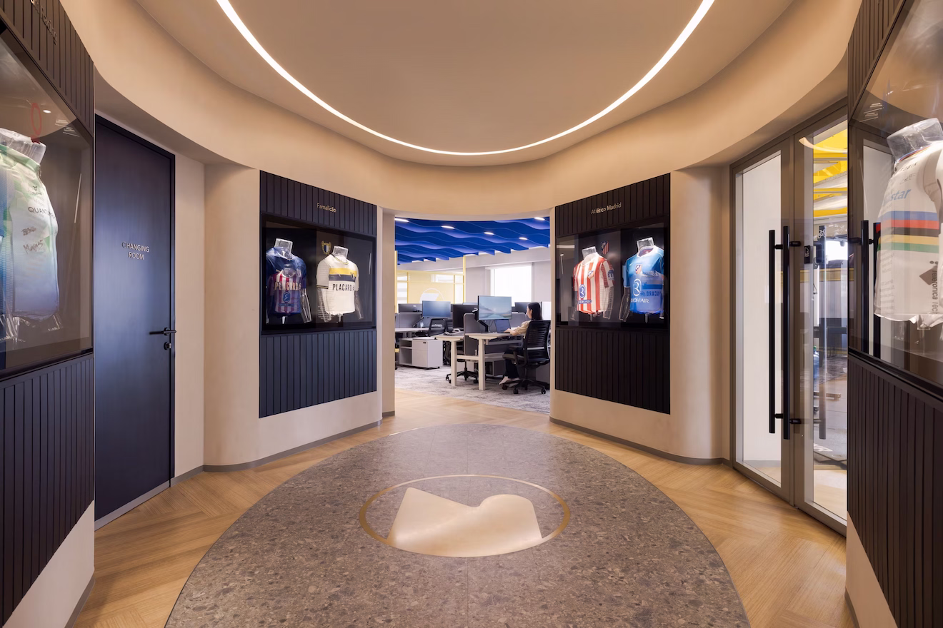 Eastern Pacific Shipping office interior designed by Studio X in Singapore
