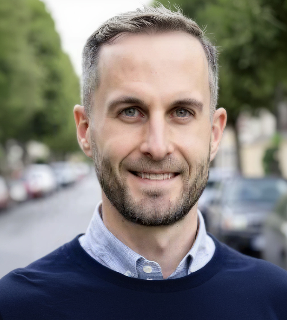 image of a modern workspace (for a personal coach & consultant)