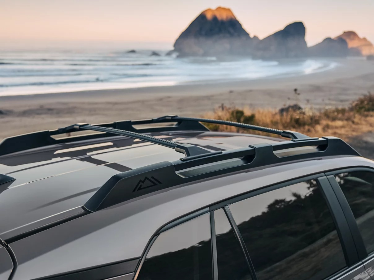 Toyota topside loading brackets