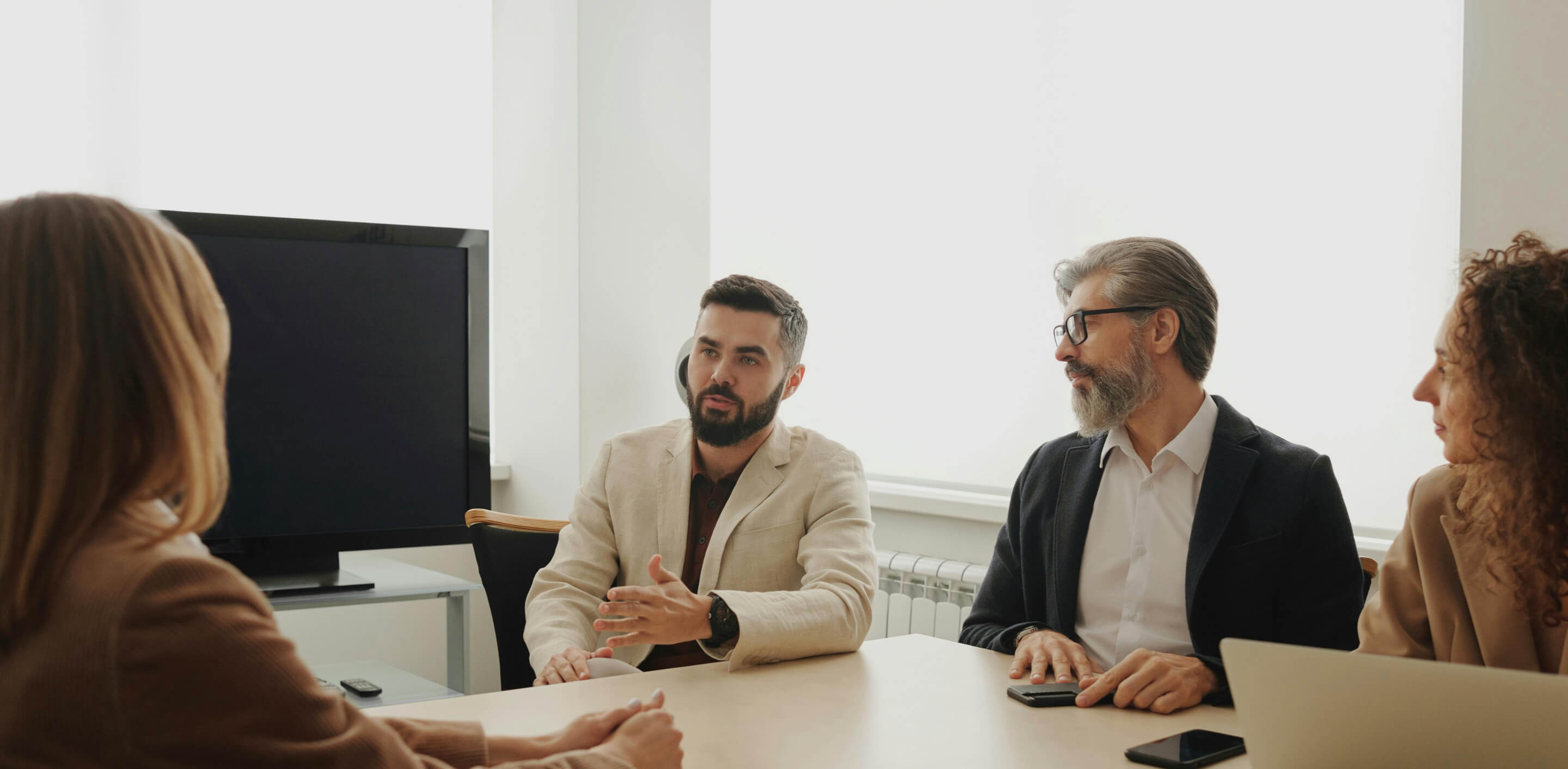 Effective Change Management: Guiding Your Team Through Transition