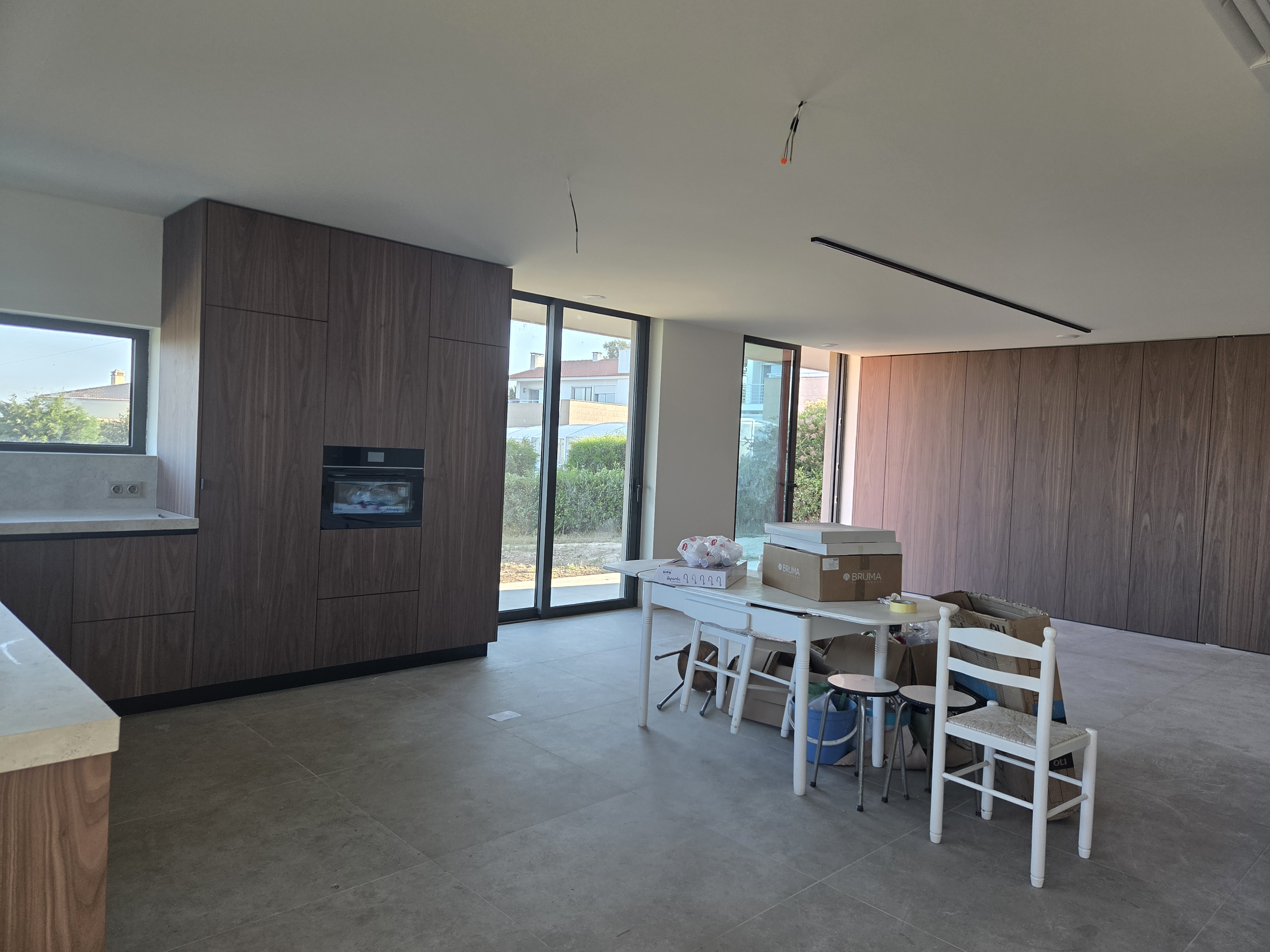 Small Hill Cottage: