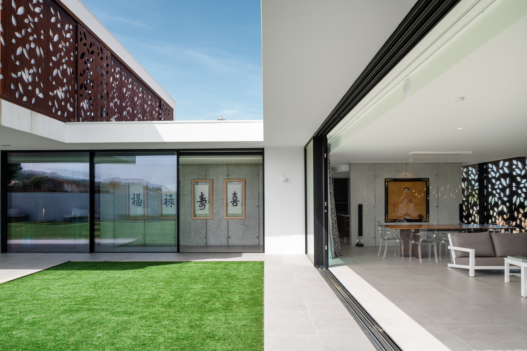 Corten Villa: The Landmark That Defined Our Identity