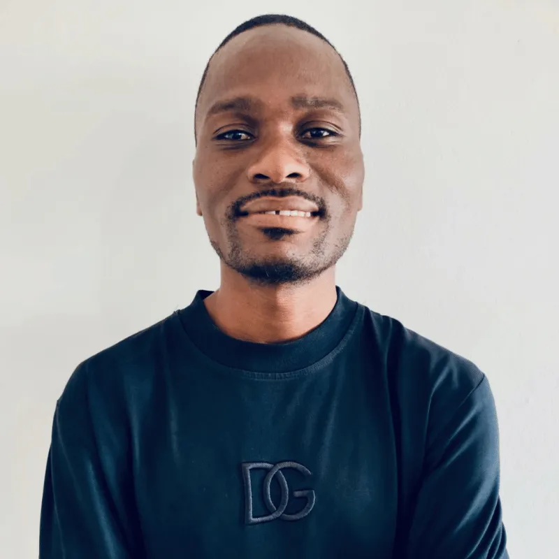 Photo of Julio Mazoio