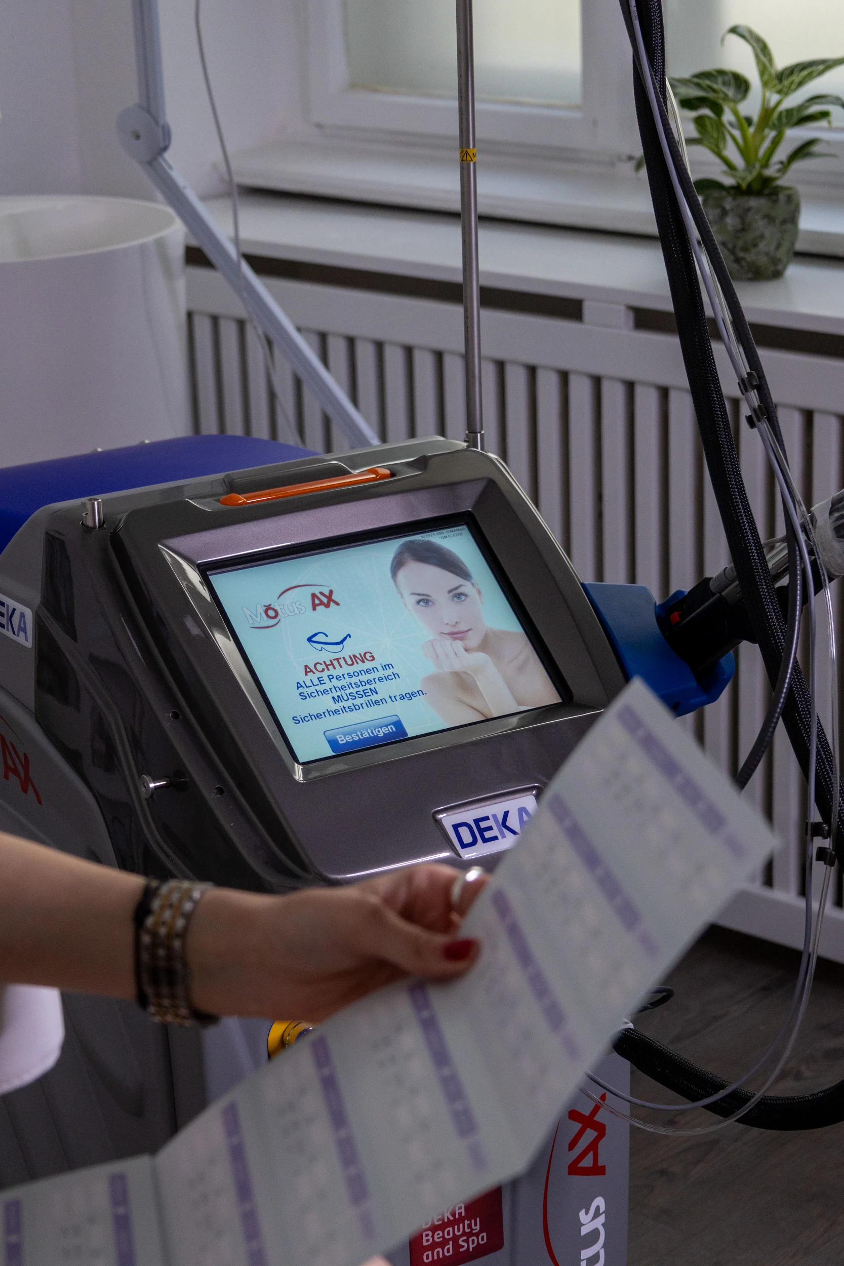 Alexandrit Laser Haarentfernung im Beautyroom Berlin Wilmersdorf – dauerhaft und schonend