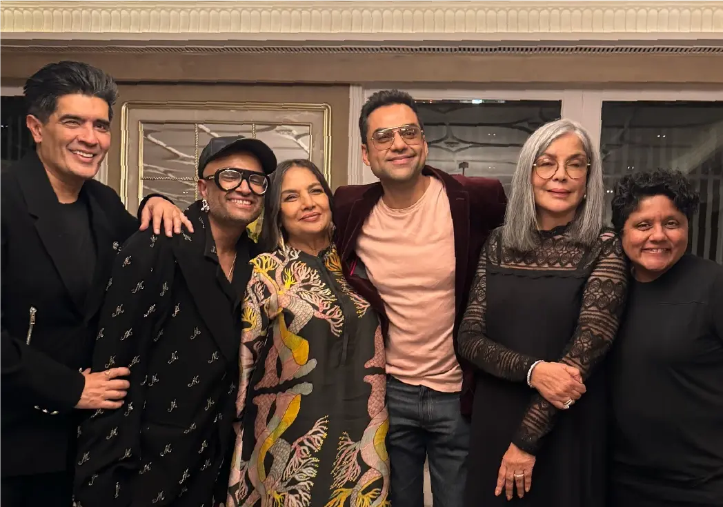 Behind the scenes of Bun Tikki with (L-R) Manish Malhotra, director Faraz Arif Ansari, Shabana Azmi, Abhay Deol, and Zeenat Aman